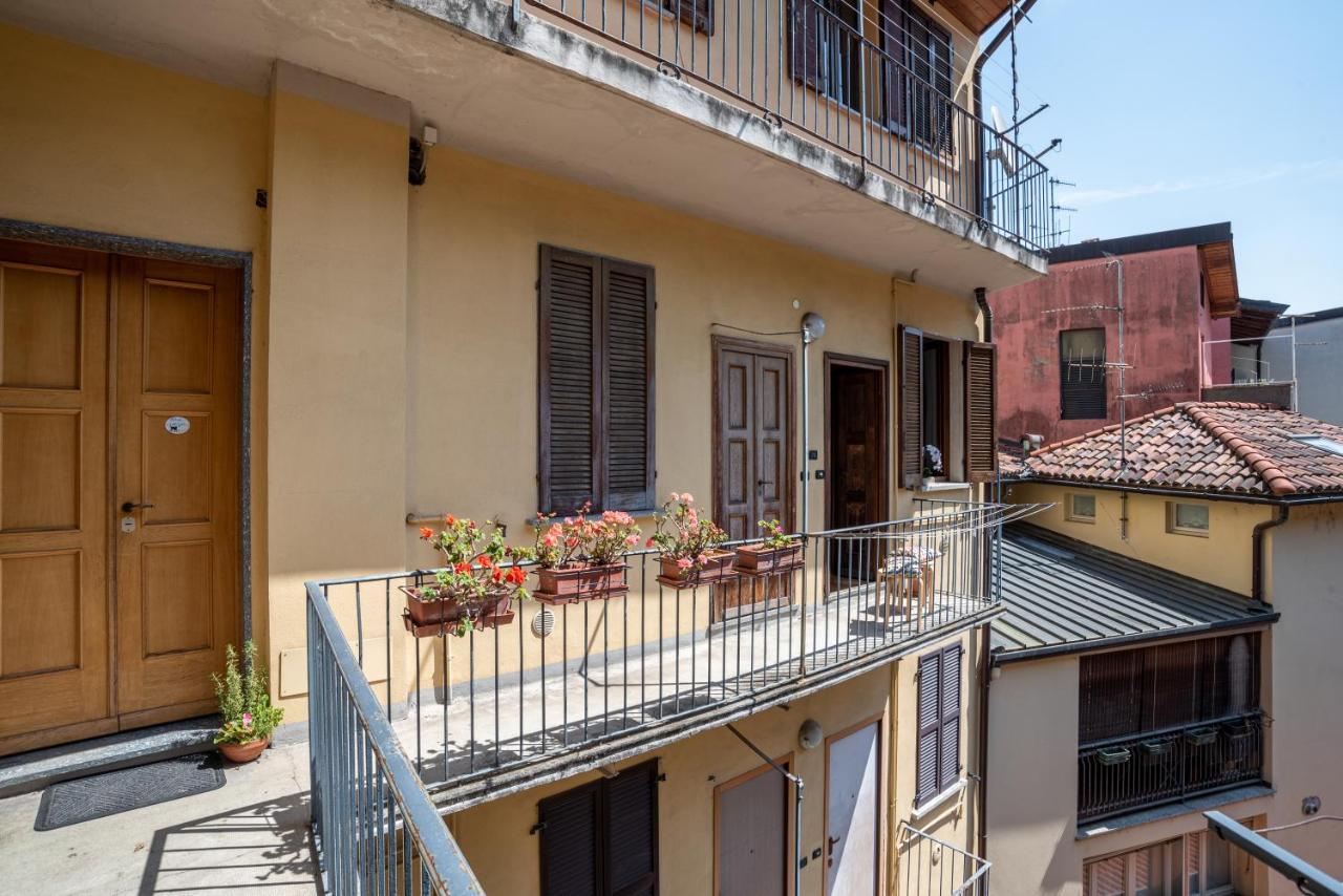 Como Renovated Apartment Ngoại thất bức ảnh