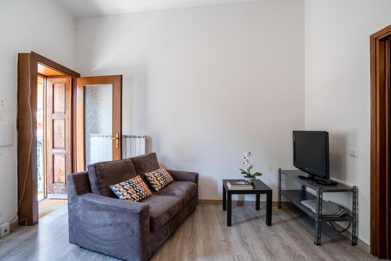 Como Renovated Apartment Ngoại thất bức ảnh